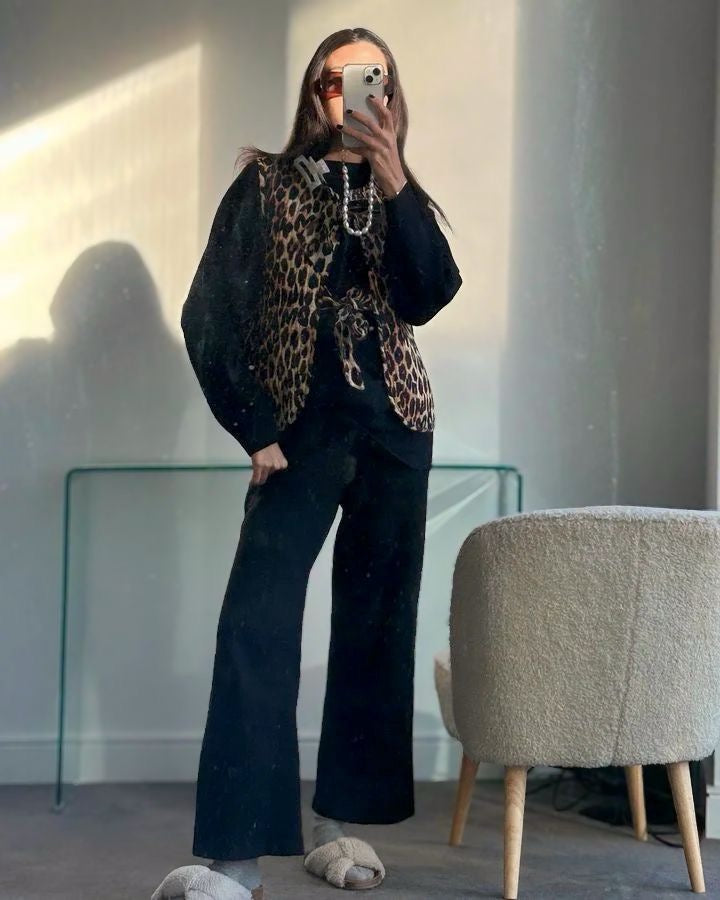 Animalier sleeveless jacket