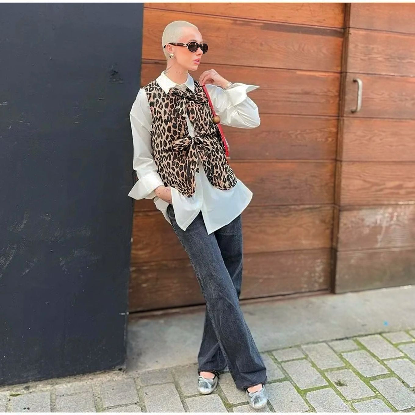 Animalier sleeveless jacket